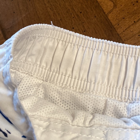 OSHKOSH B’GOSH Boys Swim Short - size 5 - Picture 7 of 15